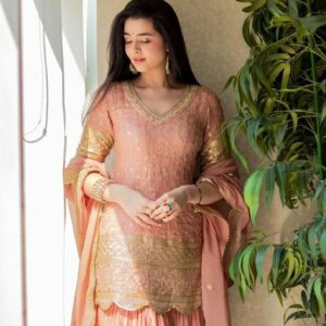 *MAKE UR LOK STYLISH WITH NEW DESIGNER HEAVY SEQUANCE WORK SUIT WITH BOTTOM AND DUPATTA*