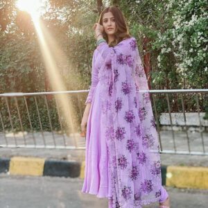*NUPUR SANON DESIGNER TRENDING COLOUR BEAUTIFUL GEORGETTE SALWAR SUIT WITH  DIGITAL PRINT DUPATTA*