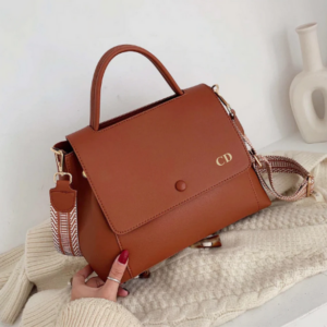 Personalised Vegan Leather Bag / Brown Handbag / Brown Bag / Vegan Leather Bag / Vegan Leather Handbag / Leather Messenger